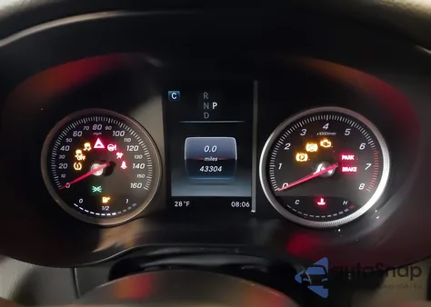 2018 Mercedes-Benz Glc 300 Coupe 4Matic z USA, uszkodzony, nr VIN WDC0J4KB1JF403898